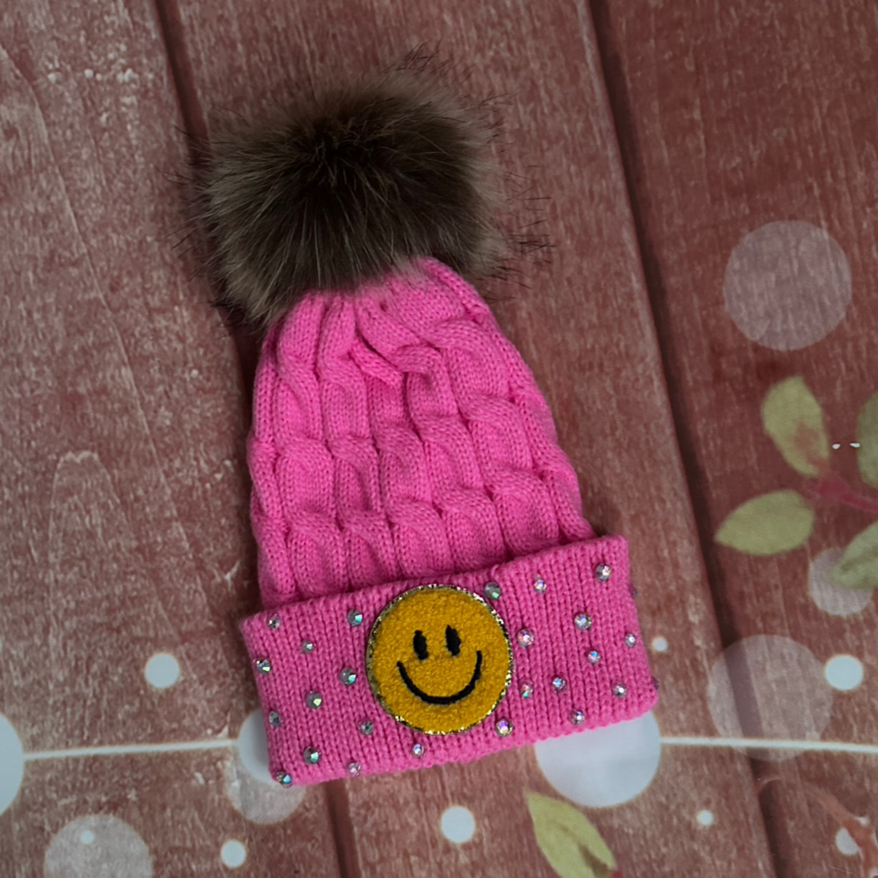 1-6y Happy face hat