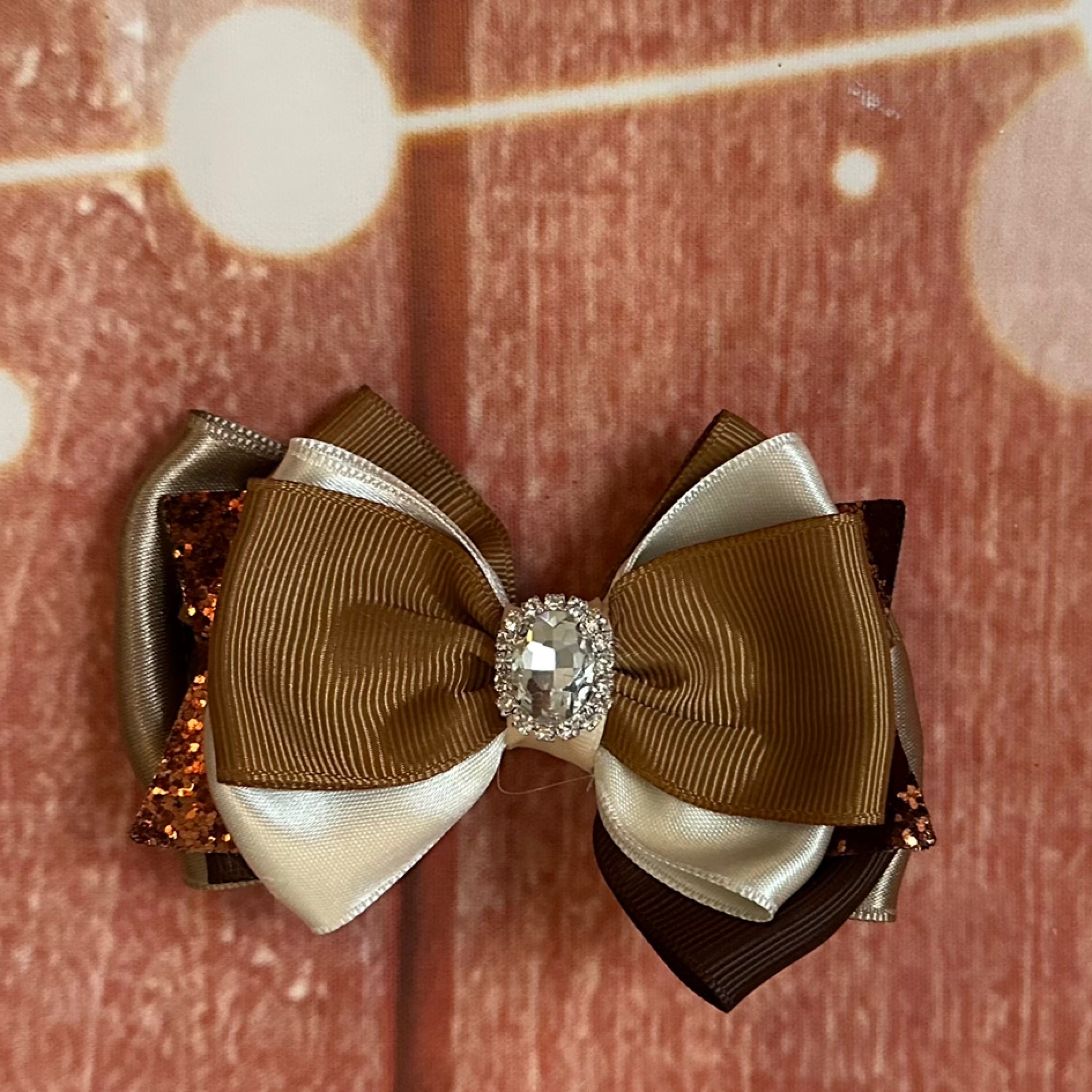 Caramel piggy single clip