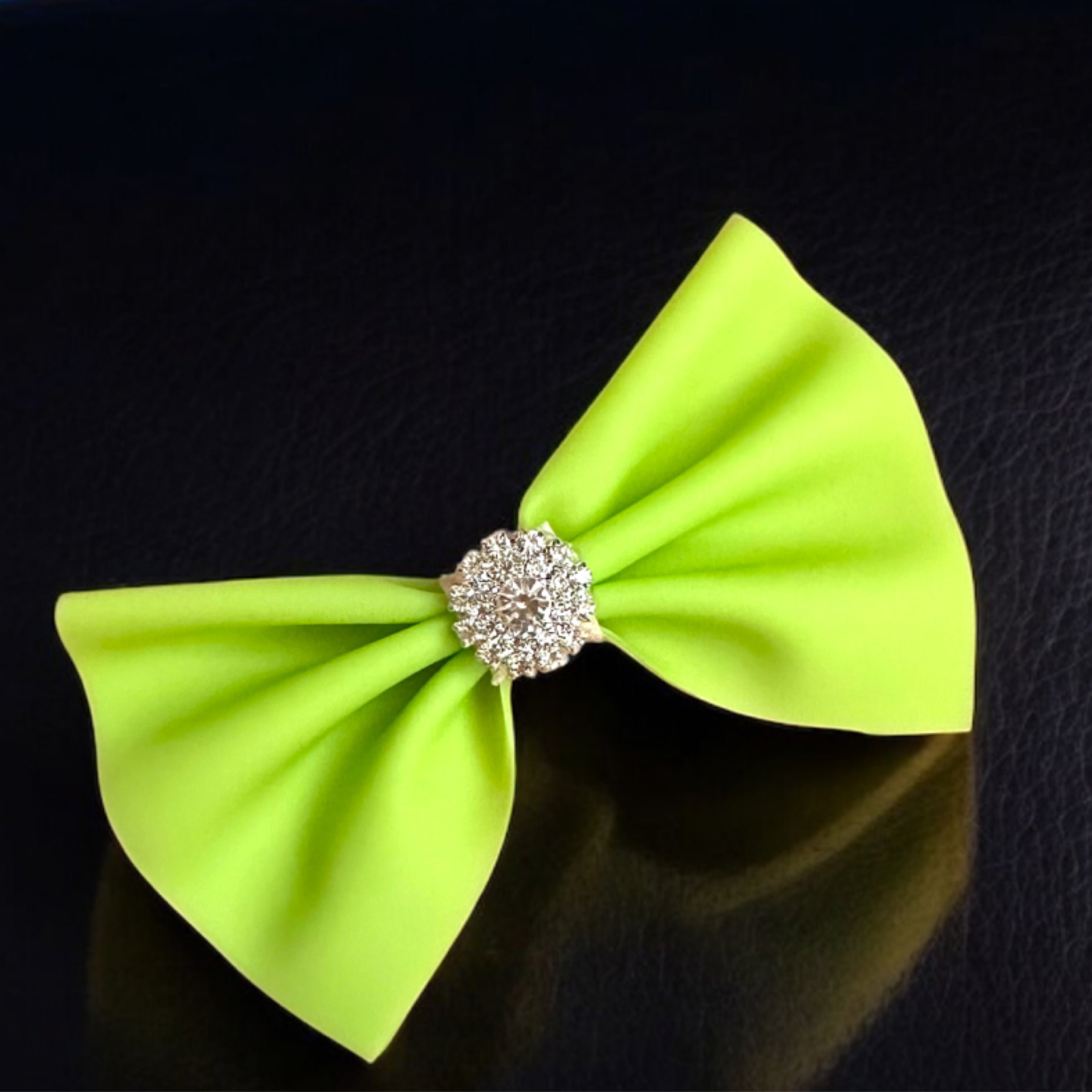 Neon green pool bow 5 inch
