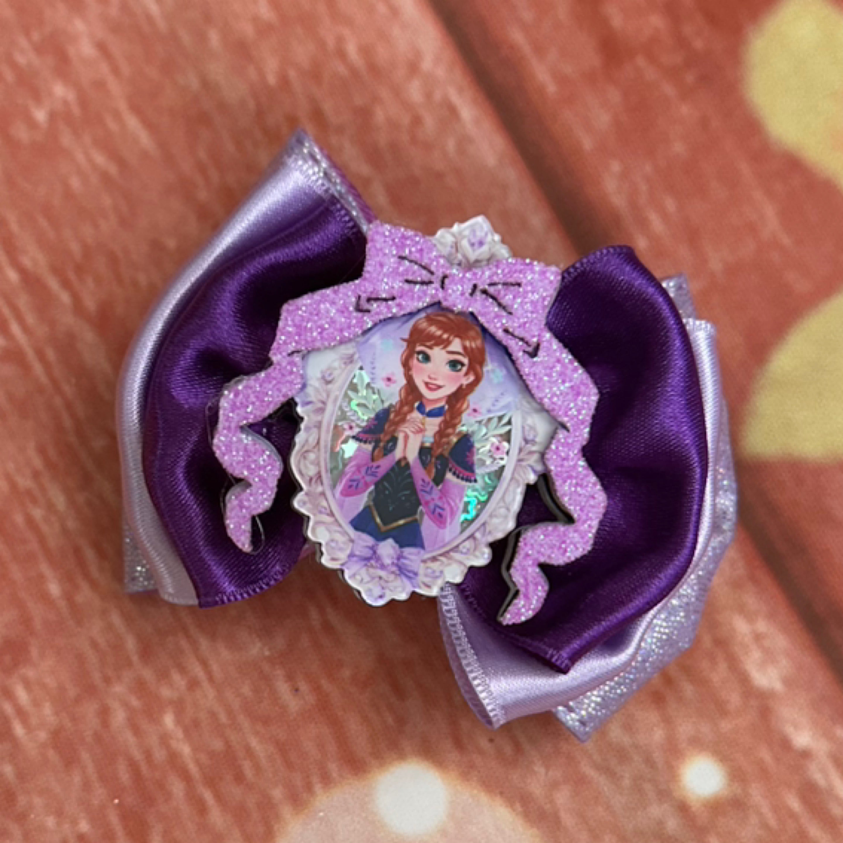 Anna frozen piggy bow