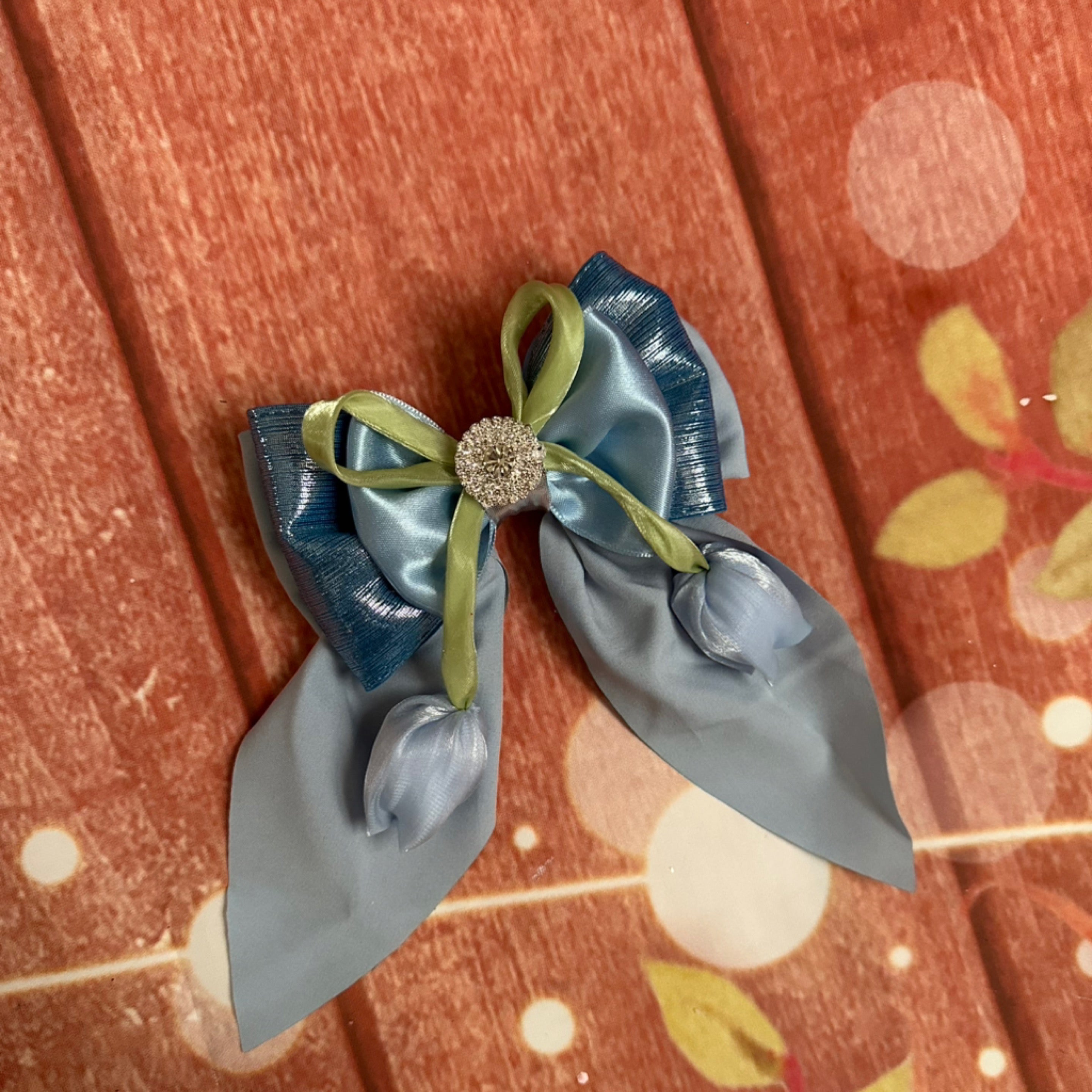 Baby blue tulip sailor clip