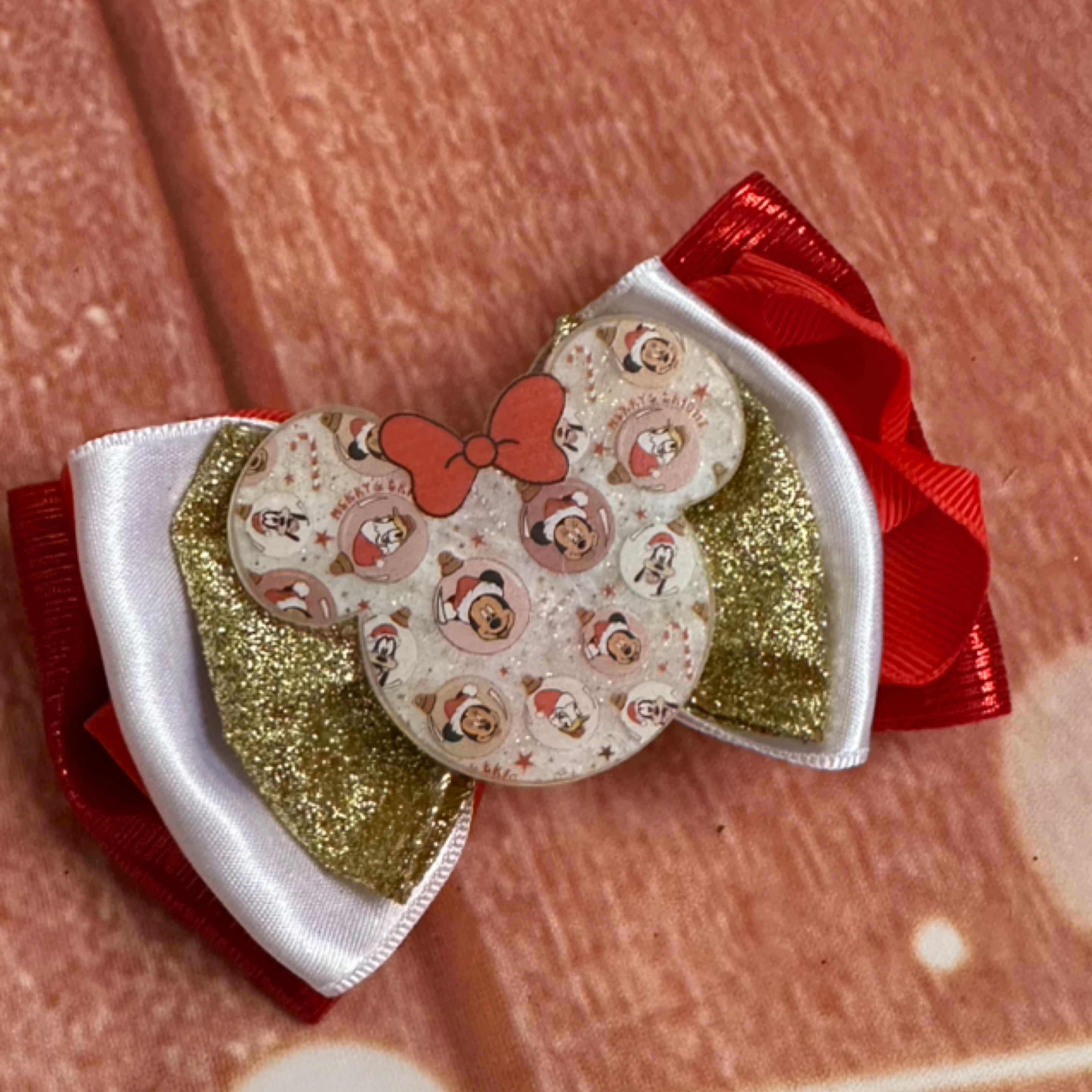 Christmas piggy clip