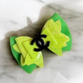 Piggy size pool bow